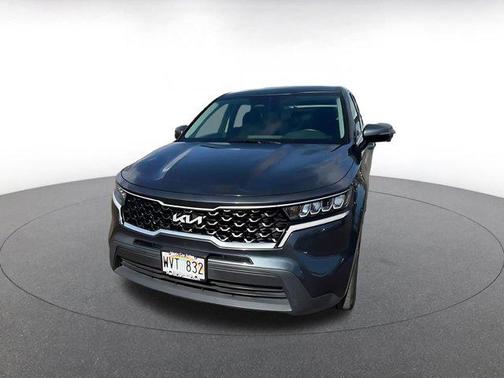 Gravity Grey 2023 Kia Sorento LX