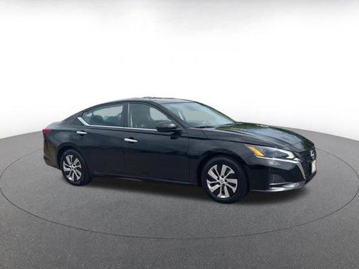 2023 Nissan Altima S FWD