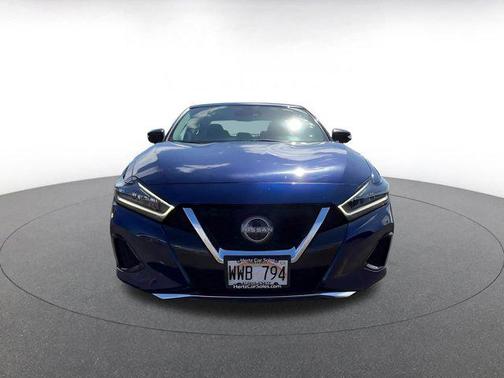 2023 Nissan Maxima SV