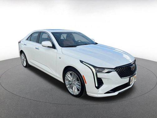 2023 Cadillac CT4 Premium Luxury