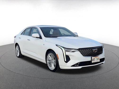 2023 Cadillac CT4 Premium Luxury