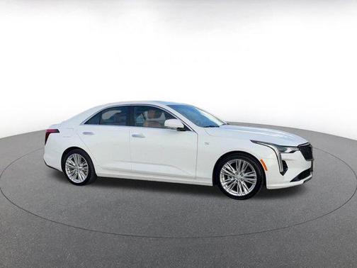 2023 Cadillac CT4 Premium Luxury