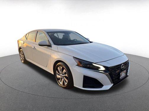 2023 Nissan Altima S FWD