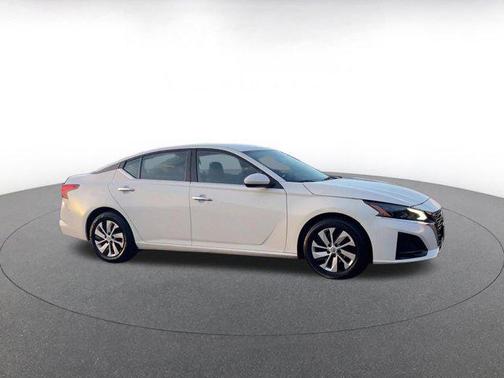 2023 Nissan Altima S FWD