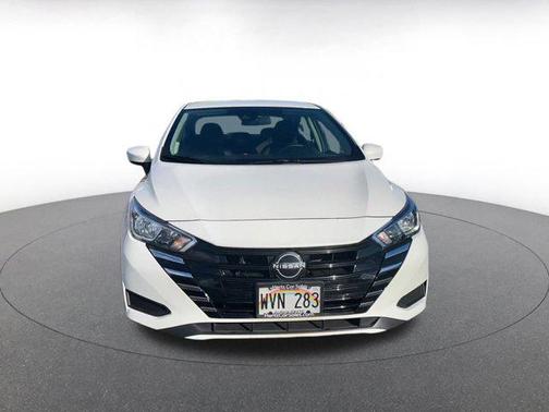 2023 Nissan Versa 1.6 SV