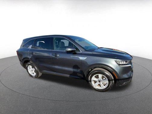 Gravity Grey 2023 Kia Sorento LX