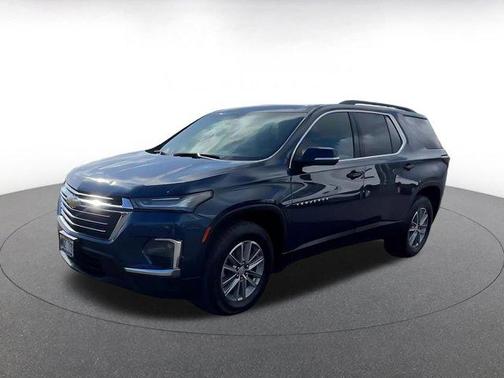 Northsky Blue Metallic 2023 Chevrolet Traverse LT Cloth