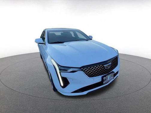 2023 Cadillac CT4 Premium Luxury
