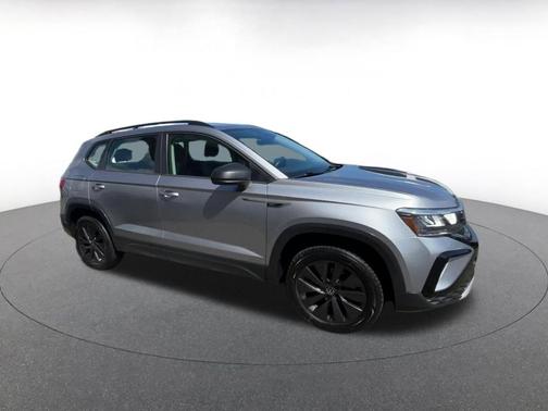 Pyrite Silver Metallic 2024 Volkswagen Taos 1.5T S