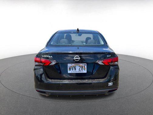 2023 Nissan Versa 1.6 SV