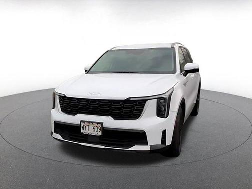 Glacial White Pearl 2024 Kia Sorento S