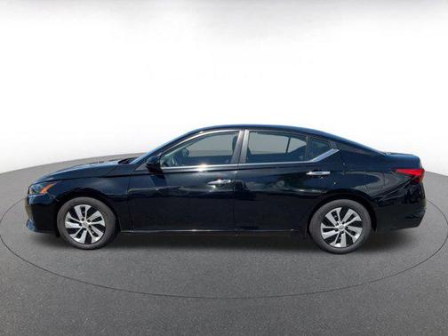 2023 Nissan Altima S FWD