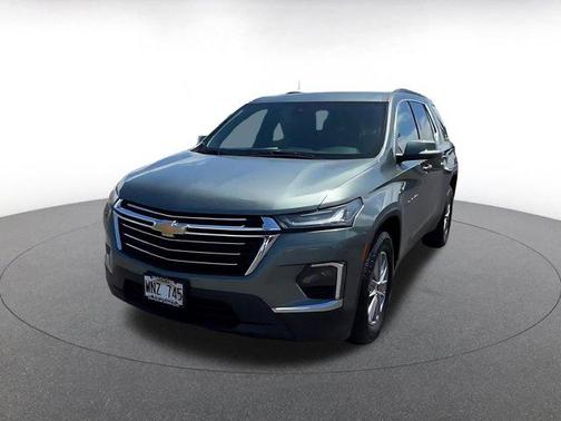 Silver Sage Metallic 2023 Chevrolet Traverse LT Cloth