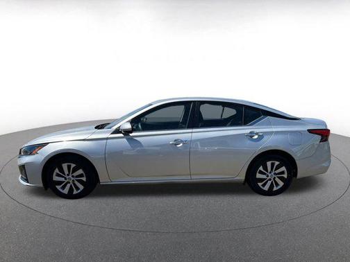 2023 Nissan Altima S FWD