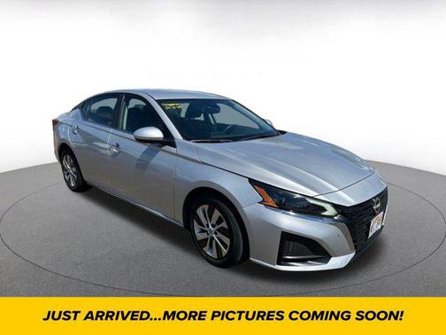 2023 Nissan Altima S FWD