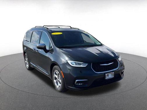2022 Chrysler Pacifica Limited
