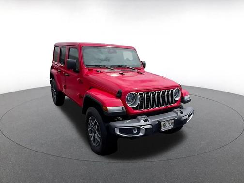 Firecracker Red Clearcoat 2025 Jeep Wrangler 4-Door Sahara 4x4