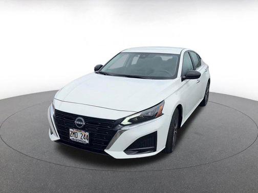 2025 Nissan Altima SV FWD