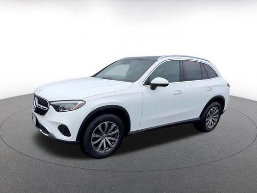 White 2024 Mercedes-Benz GLC 300 Base