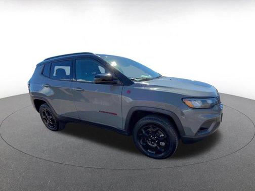 2023 Jeep Compass Trailhawk