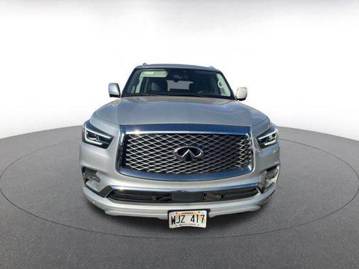 2022 INFINITI QX80 Luxe