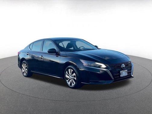 2023 Nissan Altima S FWD