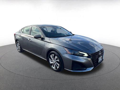 2023 Nissan Altima S FWD