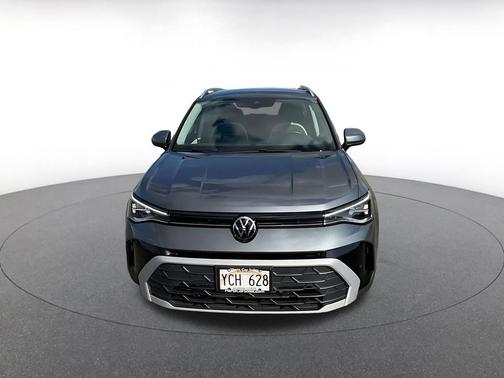 Gray 2026 Volkswagen Taos SE