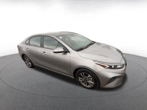 Steel Gray 2024 Kia Forte LXS