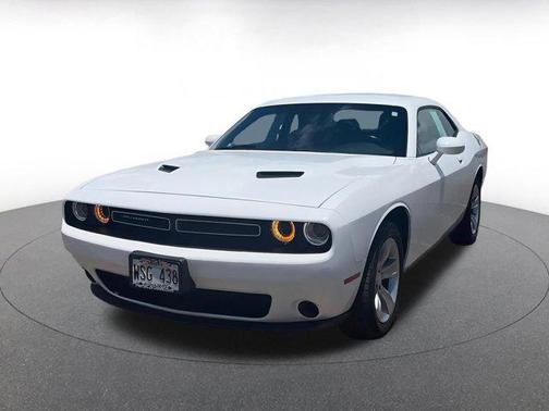 2022 Dodge Challenger SXT