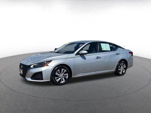 2023 Nissan Altima S FWD