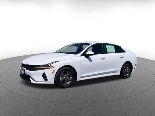 2023 Kia K5 LXS