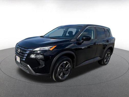 Super Black 2025 Nissan Rogue SV