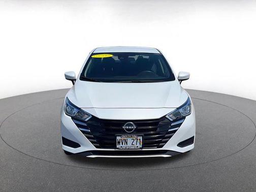 2023 Nissan Versa 1.6 SV