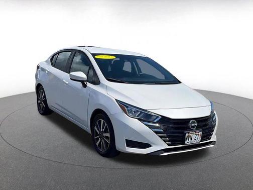 2023 Nissan Versa 1.6 SV