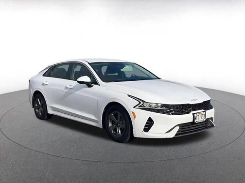 2023 Kia K5 LXS