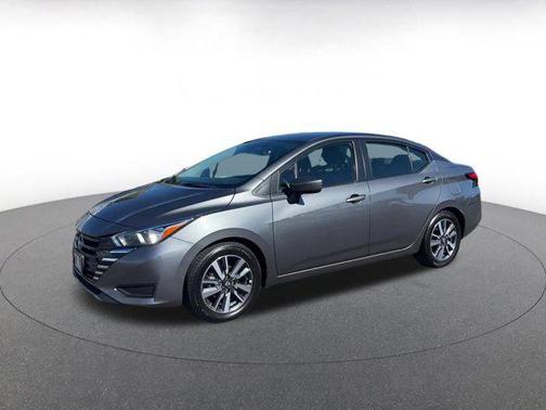 2023 Nissan Versa 1.6 SV