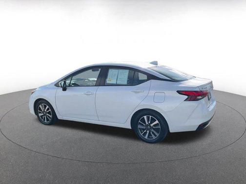 2021 Nissan Versa 1.6 SV