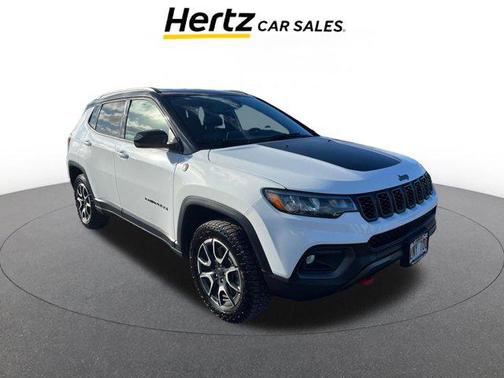 Bright White Clearcoat 2025 Jeep Compass Trailhawk