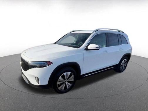 White 2024 Mercedes-Benz EQB 250 Base