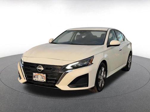 2023 Nissan Altima S FWD