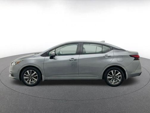 Gun Metallic 2025 Nissan Versa 1.6 SV