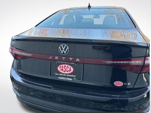 Deep Black Pearl Effect 2025 Volkswagen Jetta 1.5T SE