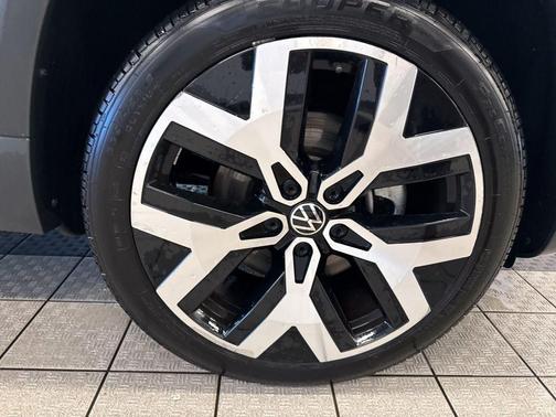 2022 Volkswagen Taos 1.5T SEL