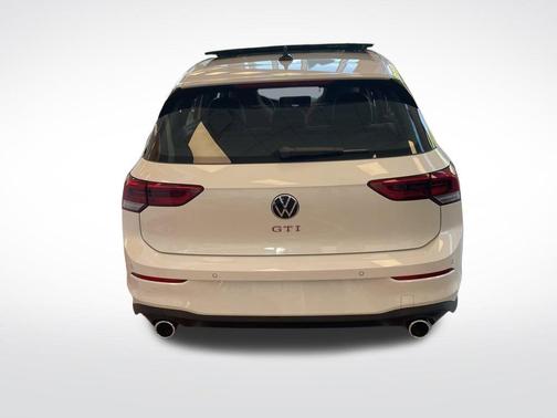 2025 Volkswagen Golf GTI 2.0T SE