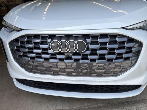 2025 Audi Q5 2.0T quattro Premium