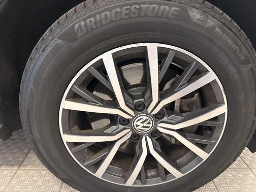 2019 Volkswagen Tiguan 2.0T SE
