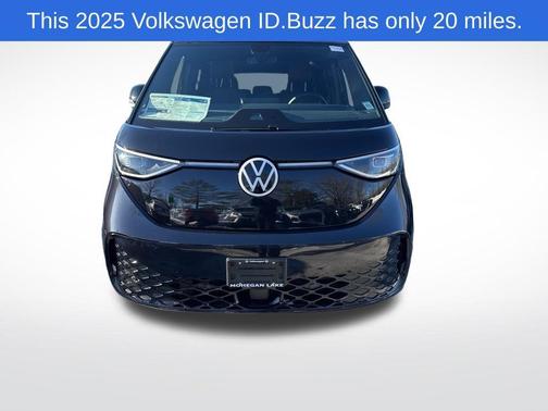 2025 Volkswagen ID. Buzz Pro S
