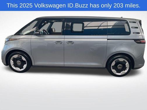 2025 Volkswagen ID. Buzz Pro S