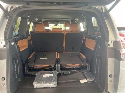 2025 Volkswagen ID. Buzz Pro S